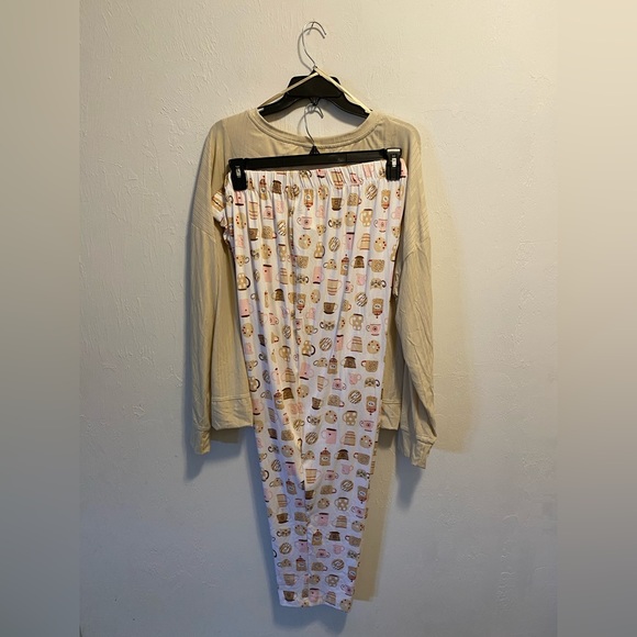Coffee Cats & Chill Cream Long Sleeve Pajama Set - Picture 2 of 2